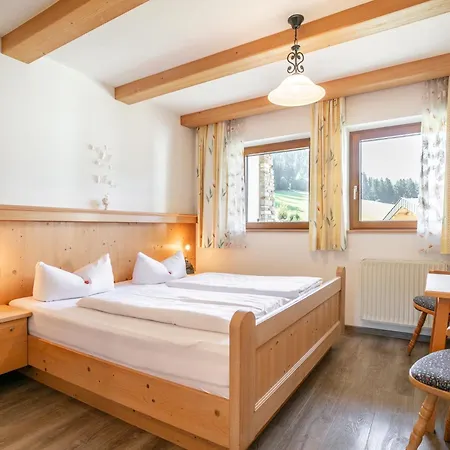 Apartment Marchfeld 4 5 *